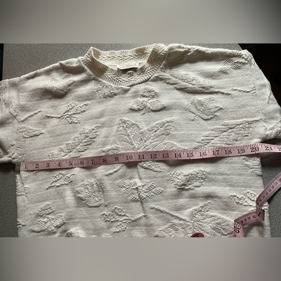 Vintage Yarnworks Cream Maple Leaf Sweater Size Large - Picture 8 of 11
